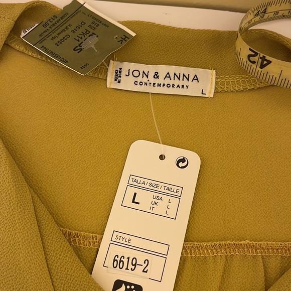 Jon&Anna Blouse - Picture 4 of 4